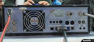 ICOM IC-7610 Presentation